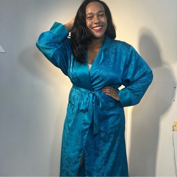 Vintage Victoria’s Secret Gold Label blue maxi robe long satin loungewear lounge - Picture 14 of 15